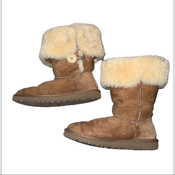 Ugg Bailey Button Triplet ll - Picture 12 of 16